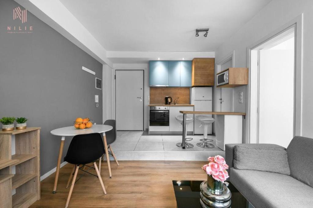 Civilian Boutique Aprts, Nilie Hospitality Mgmt テッサロニキ エクステリア 写真